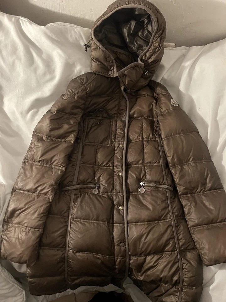 Moncler Hermine, photo 1 of 5