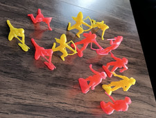 Vintage Plastic Cowboys  Indians Toy Figures Toys 3" 70mm Lot Of 12