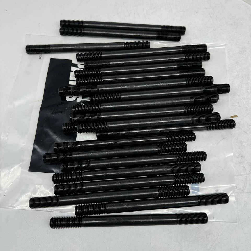 Head Stud Kit For 1998.5-2018 Dodge 5.9L & 6.7L Cummins Diesel  24V 247-4202 - Изображение 3 из 4