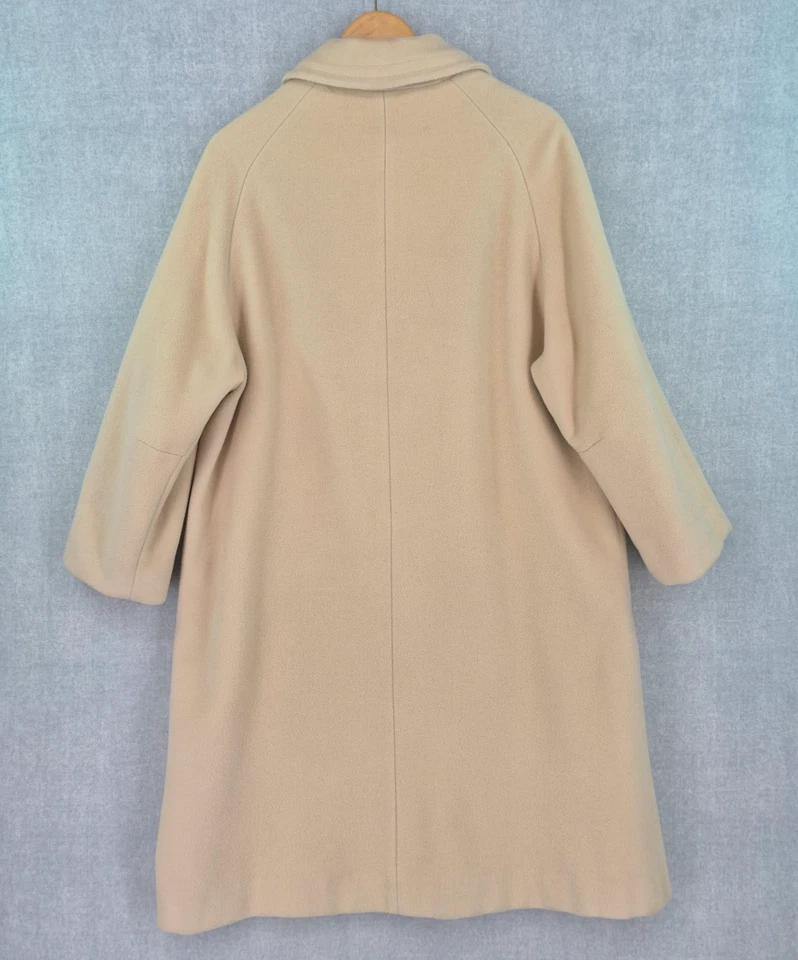 Vintage Bond's Fifth Avenue Wool Overcoat Women M/L Camel Raglan Satin Lined 60s - Image 2 of 4