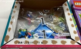 2 Sealed LEGO Friends Sets Liann's Room #41739 & Heartlake Skate Park #41099 IOB