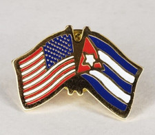 República de Cuba / USA Dual Flag Lapel / Hat Pin NEW