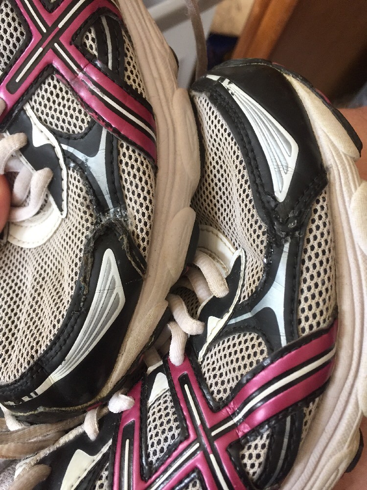 Asics GEL-Galaxy 5 Women's White/Berry/Black Running Shoes Asics GEL-Galaxy 5 Women's White/Berry/Black Running Shoes