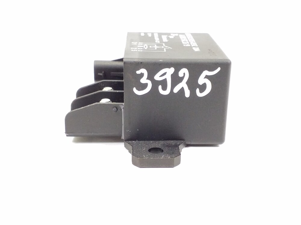 MERCEDES BENZ C-CLASS W204 2012 RELAY A0035422619 | eBay