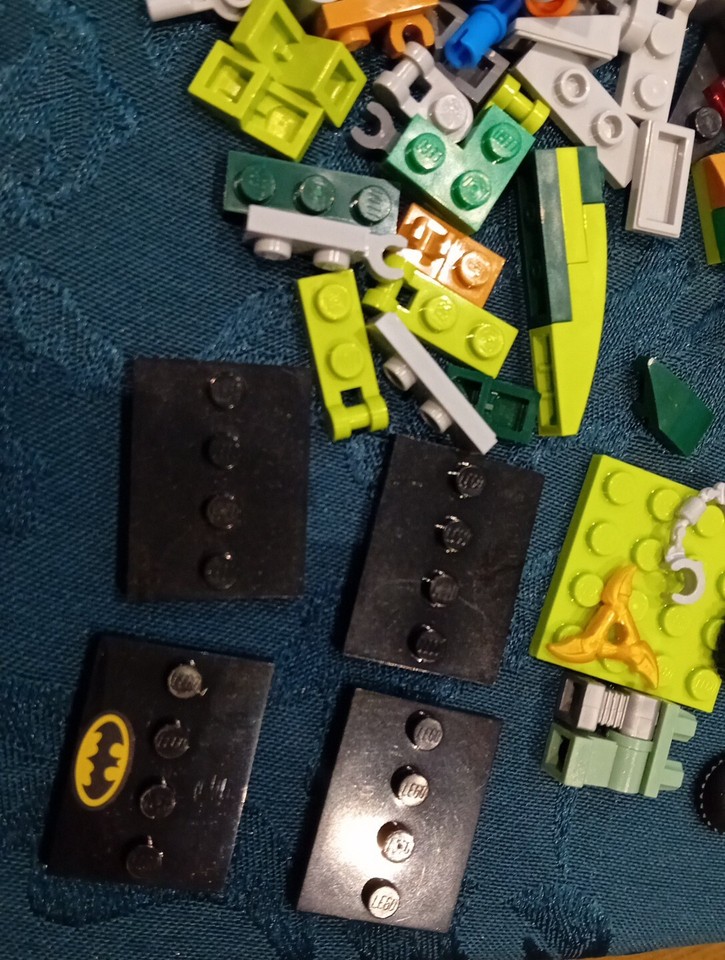 Lego Tiny Pieces , Minifigure Spare Accessories And Parts eBay