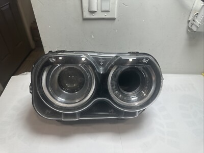 2015-2023 Dodge Challenger Headlight Xenon HID Right OEM 68384438