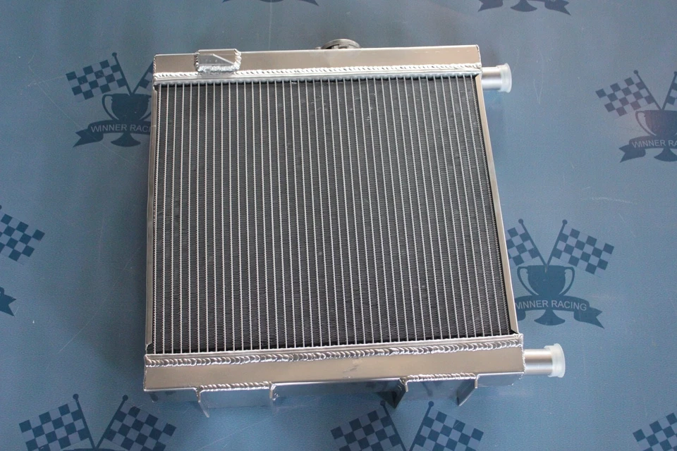 Radiador de aluminio para Lancia Fulvia 1.3S 1.3L V4 GAS 1298CC 1967-1976 Foto 3 de 4