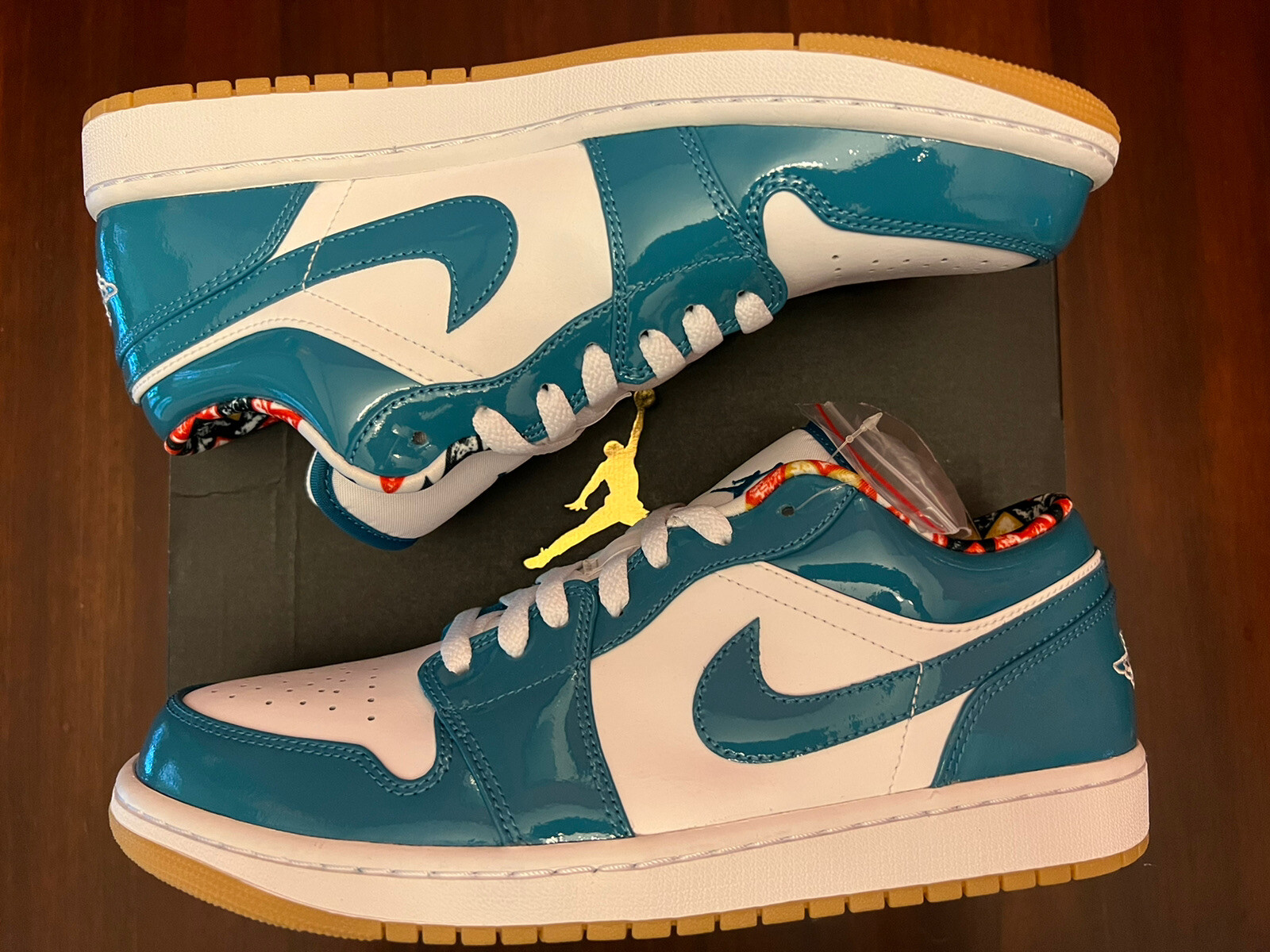 nike air jordan low barcelona