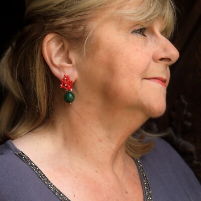 Boucles D'oreilles Clip Pendantes Corail Et émail Rouge/jade Vert - Non Percées, Neuves, Style Unique