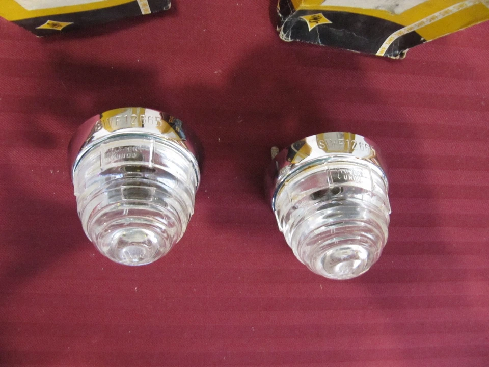 NOS SWF Blinker Parking Light Housing Mercedes-Benz 190SL 220S 220SE SWF12665 - Image 3 of 4