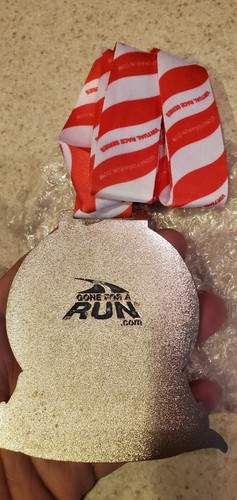 ELF ON THE RUN 5k - Medalla Virtual Run - Envío Gratis - Imagen 2 de 6
