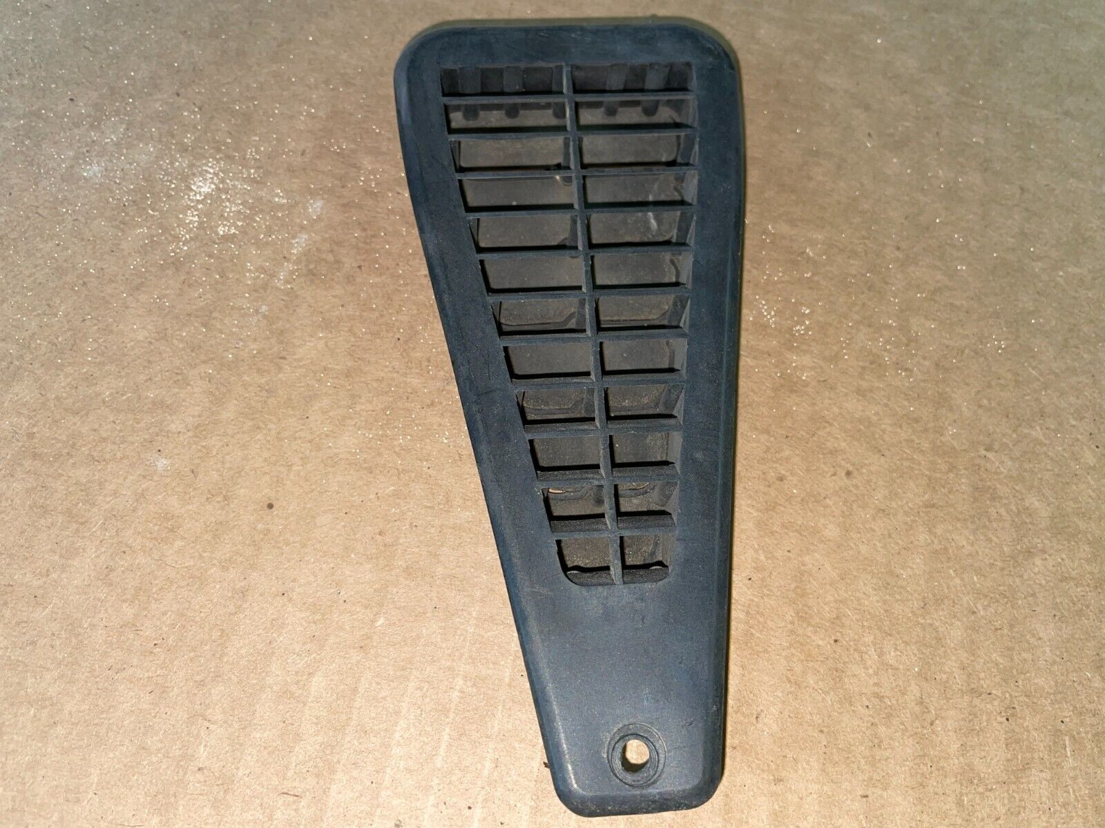 Foto 1 di 2