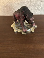 LOOSE Exclusive Fallout "Yao Guai" Mutated Bear figure with free shipping