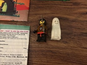 Lego 1596 Castle Wolfpack Ghostly Hideout Incomplete with Instructions & Promo