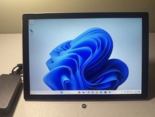 Microsoft Surface Pro 7 plus 1961 2736x1824 i5-1135G7 16GB 256GB Win 11 Pro