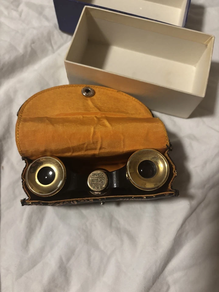 Sears Vintage 2.5 X Black, Gold Coated Theater Binicicular in original box. - Image 4 of 4