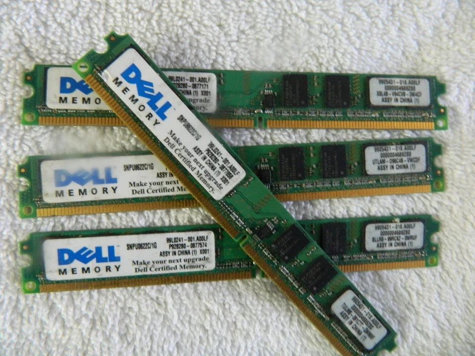 2GB 2x1GB PC2 5300 DDR2-667 Dell SNPU8622C/1G ELPIDA RAM MEMORY KIT LOW PROFILE - Image 2 of 3