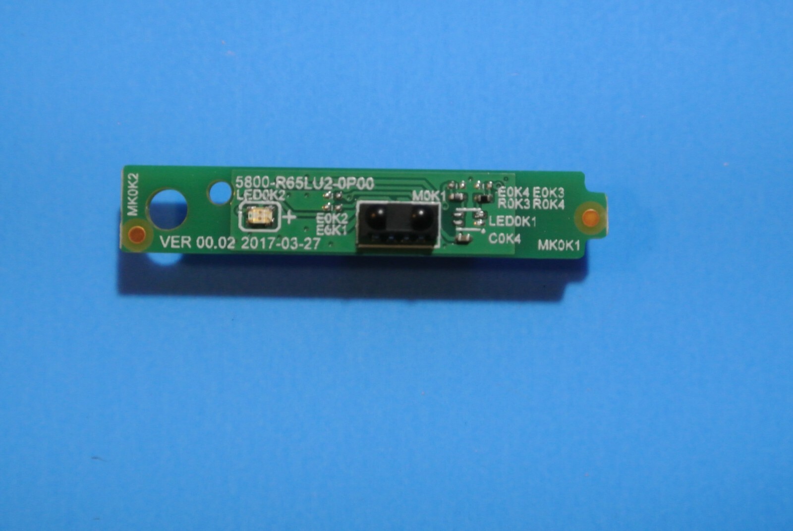 LG 65UJ6200 TV IR Sensor Board 5800-R65LU2-0P00