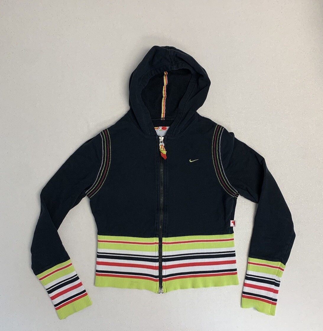 nike black cropped zip up hoodie