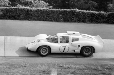 Jo Bonnier Phil Hill Chaparral 2D Chevrolet 1966 Motor Racing Old Photo 2