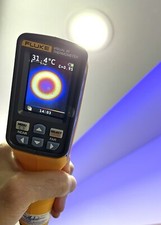 Fluke VT04 - Handheld Visual Infrared Thermometer.