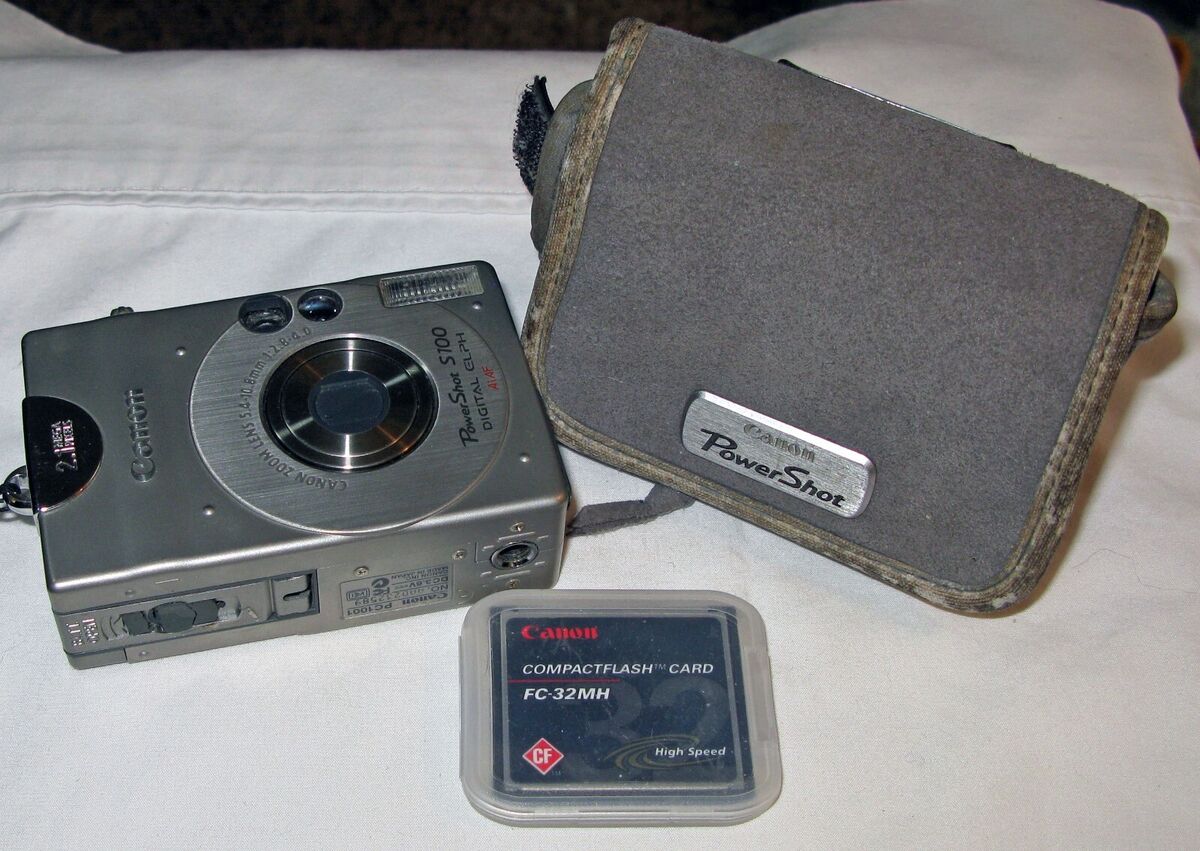 Canon PowerShot S100 12.1MP Digital Camera - Silver for sale Canon PowerShot S100 12.1MP Digital Camera - Silver for sale