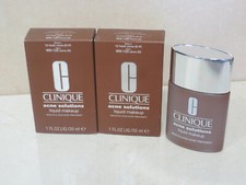 CLINIQUE ACNE SOLUTIONS LIQUID MAKEUP WN 122 CLOVE 1 OZ BOXED LOT OF 2
