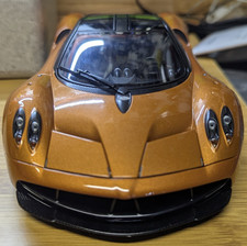 Autoart Signature 1/18 Scale Diecast 78269 PAGANI HUAYRA BRONZE