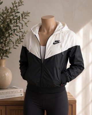 Nike Windrunner Hooded Full Zip Windbreaker Jacket Women's XS Black/White