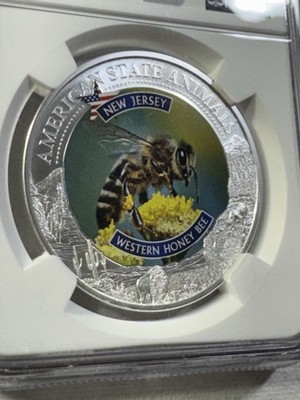 2022 Cook Islands $5 New Jersey Western Honey Bee Silver Graded MS