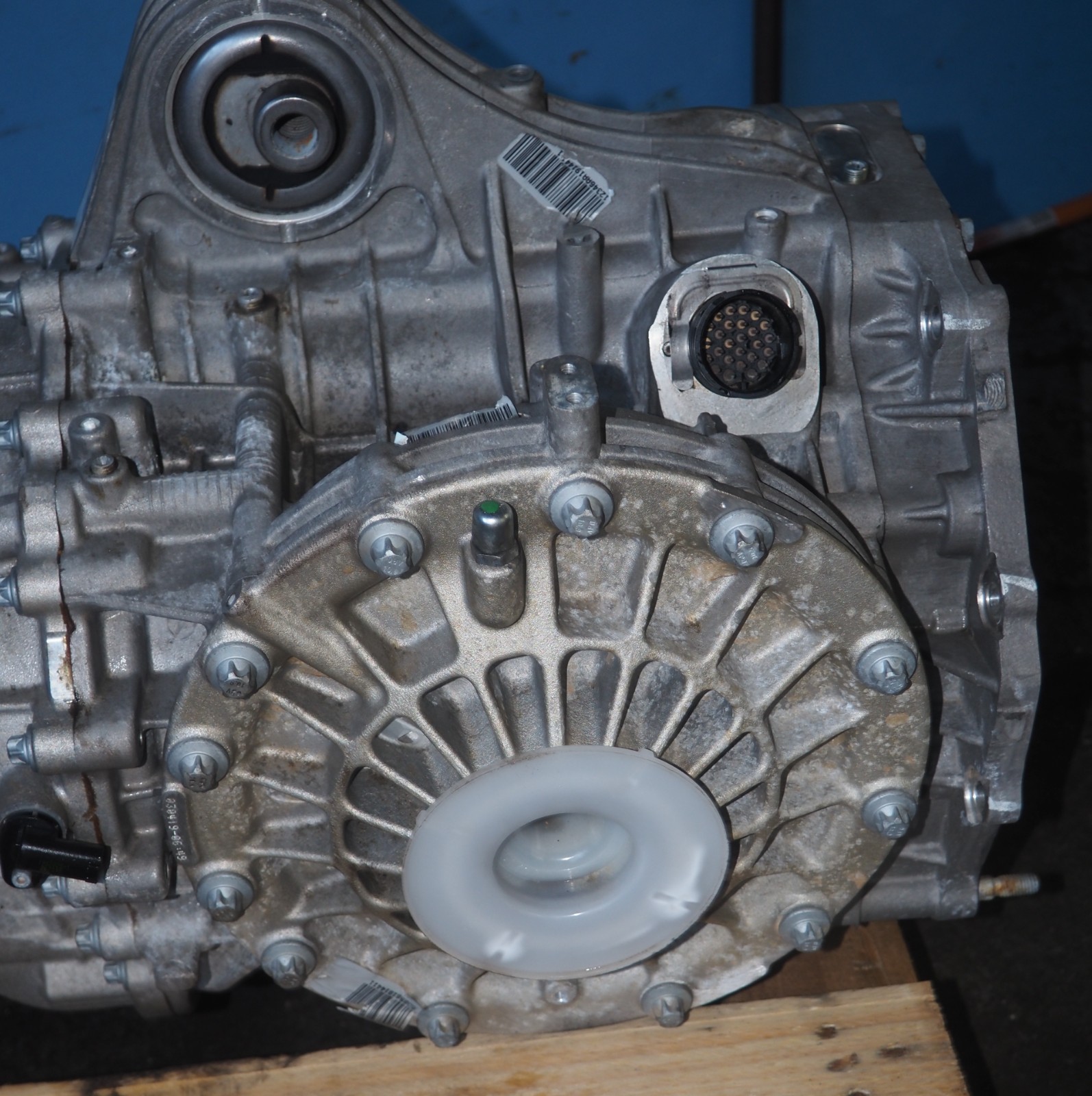 DEFECTIVE 2018-2023 McLaren 720S Dual Clutch Transmission Complete Assembly OEM