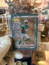 2022 CHRONICLES PLAYOFF MOMENTUM HOLO GOLD /10 ERIK EZUKANMA MIAMI DOLPHINS SSP