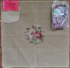 CANEVAS POUR TAPISSERIE DE FAUTEUIL OU COUSSIN  N°1