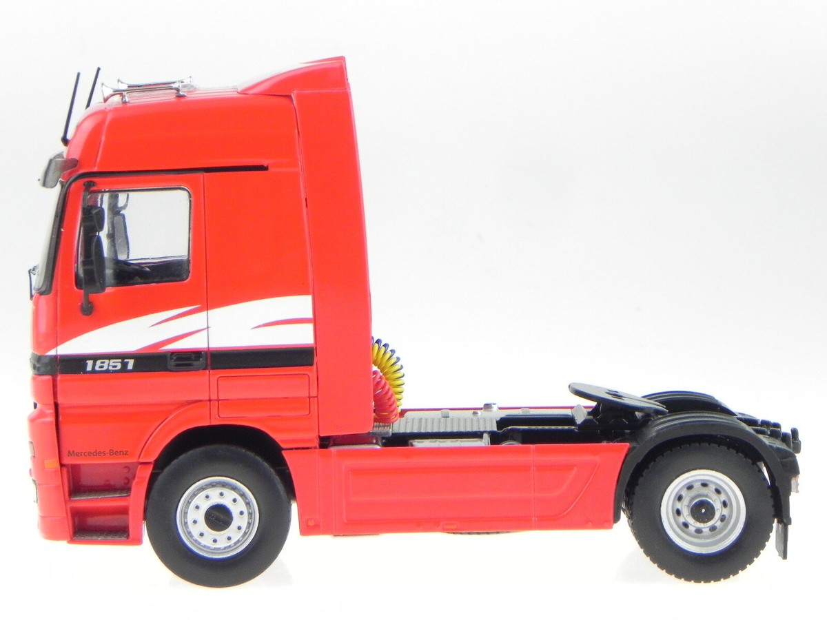 イクソ ixo MODELS 1/43 TRUCK series-C IXO Preview 1:43 Trucks - YouTube