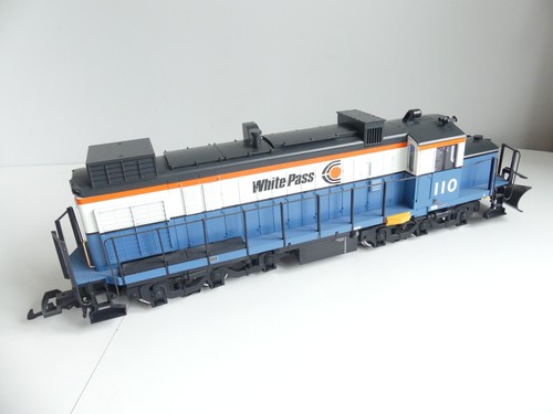 2055 / ECHELLE G LGB LOCOMOTIVE DIESEL TYPE WHITE PASS N° 110 - Photo 5/11