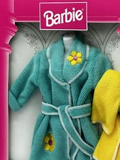 Barbie Fashion Avenue Lingerie  Robe, Slippers & Accessories Mattel 1997