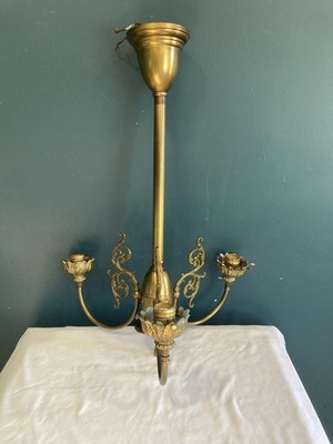Antique Brass Wakefield Fixtures Chandelier   3-Arm Ornate Hanging Light