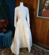 Alfred Angelo Wedding Dress Size 10 Drop Waist Illusion Neckline 41