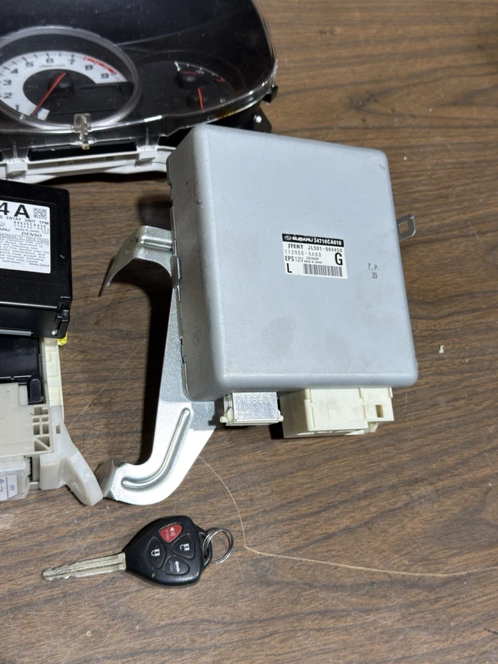 Juego de llaves Scion FR-S motor computadora BCM DME Toyota GT 86 BRZ 1 racimo tracción trasera 2.0 Foto 3 de 4