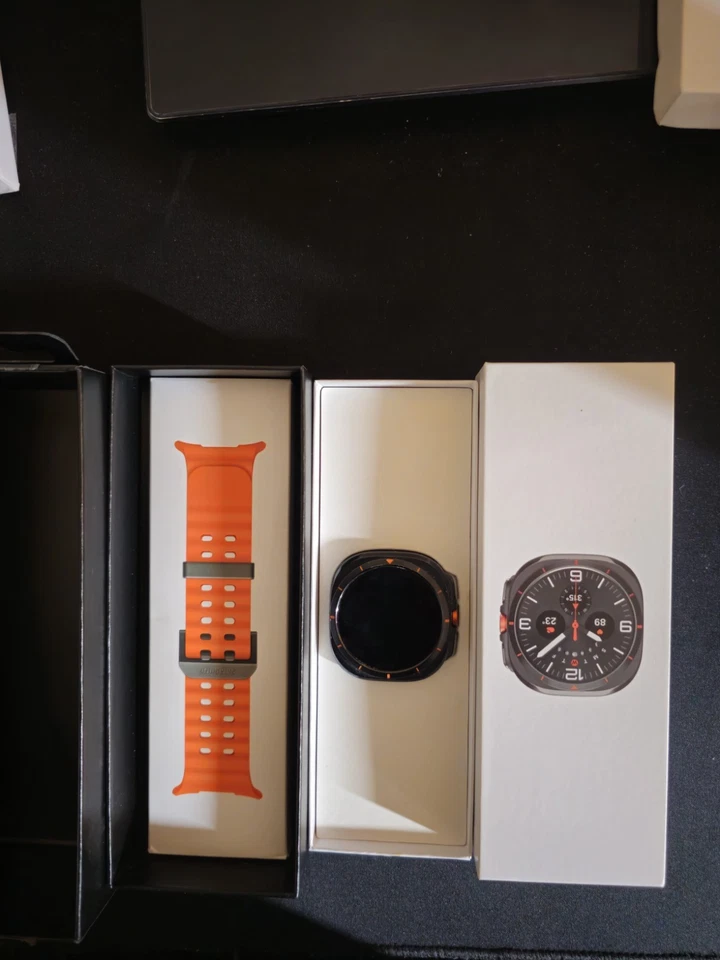 Samsung Galaxy Watch Ultra 7, photo 2 of 5