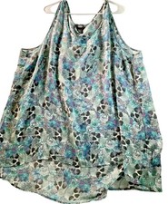 Torrid Tank Top Womens size 4x Skulls Floral Roses Sleeveless Shirt Gothic Punk