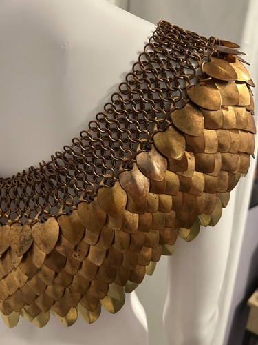 Bronze Dragon Scales Chainmail Mantle Capulet Game Of Thrones Medieval Costume - Picture 7 of 10