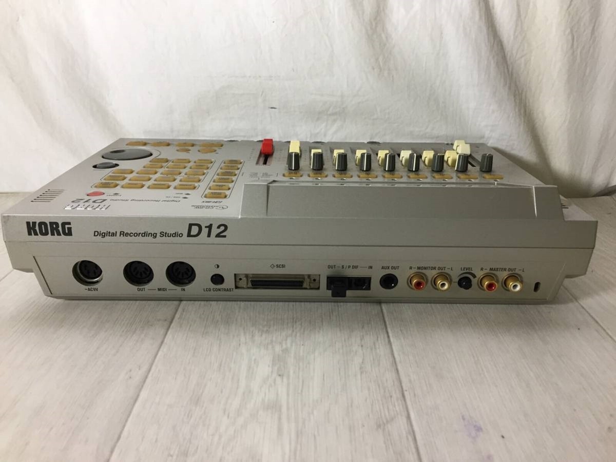 KORG D12 Digital Recording Studio d12 Multi Track Recorder