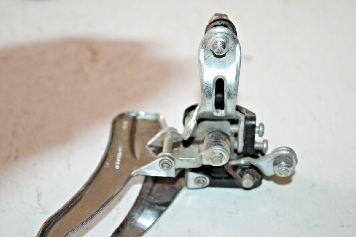 Dérailleur Avant VTT Shimano 200 GS FD-M201 - 7 Vitesses, Tirage Bas, 28,6 Mm (Japon, 1989, Occasion)