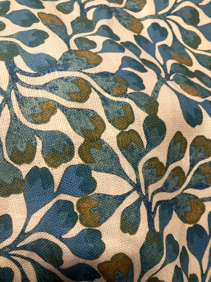 ОСТАТКИ ТКАНИ ISOBEL ПОЧКОВАЮЩИЕСЯ ЛУКОВИЦЫ БРАЗИЛЬСКИЙ СИНИЙ 4 ЯРДА  - Изображение 2 из 4