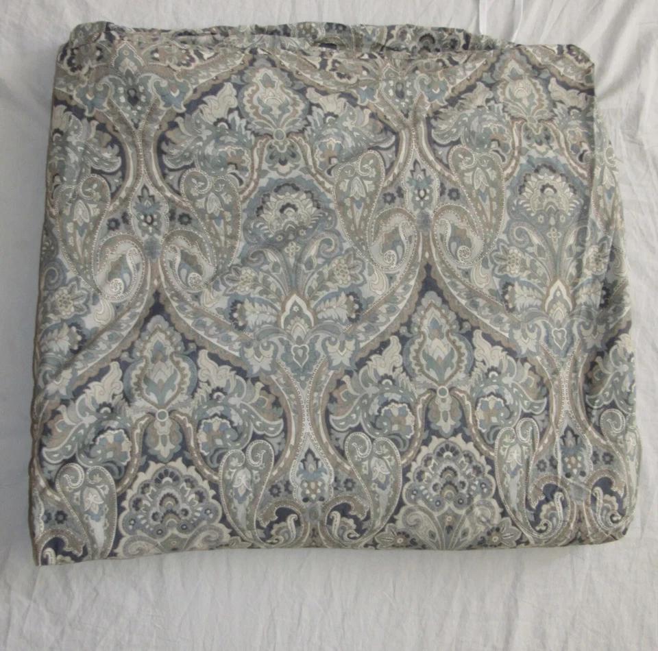 Edredón de plumas Pottery Barn King con edredones MacKenna (rojo y azul) Foto 3 de 4