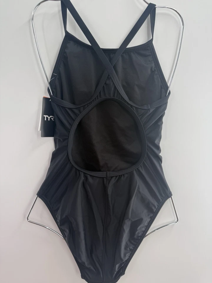 $69.99 TYR Tyreco Youth Solid Diamondback Diamondfit Swim Suit Black Size 34 M - Image 4 of 4