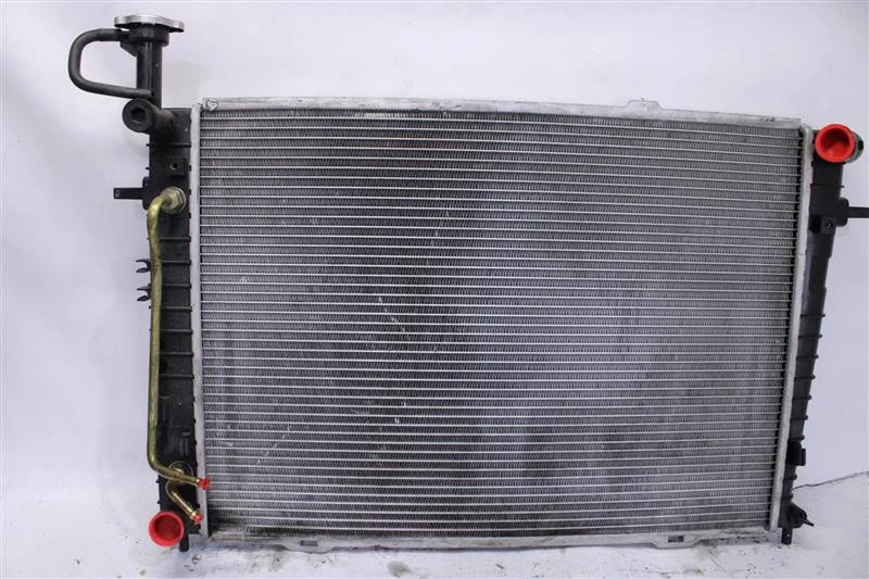 RADIATOR Hyundai Tucson Kia Sportage 05 06 07 08 09 10 AT 1288383 Foto 2 de 4