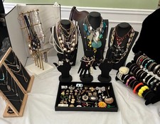 Estate Costume Jewelry Lot 125 Piece Mixed Metals Vintage Modern Variety 2604