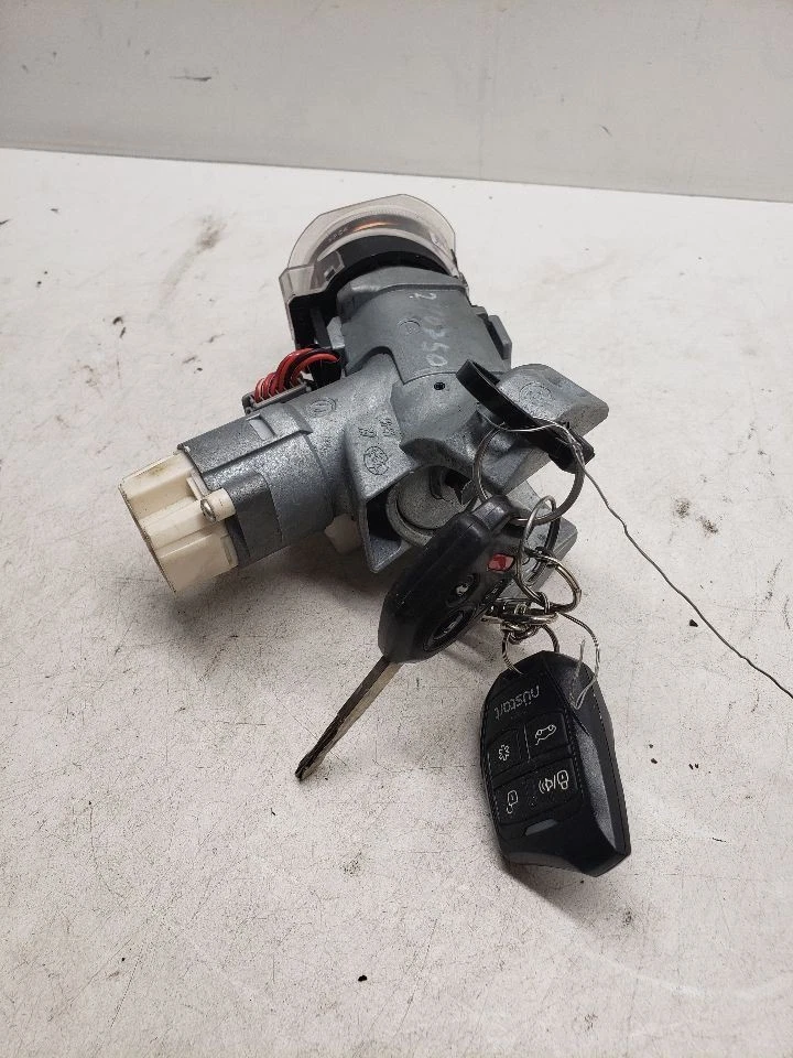 Interruptor de encendido convencional compatible con 10-14 LEGACY 1409054 Foto 2 de 4